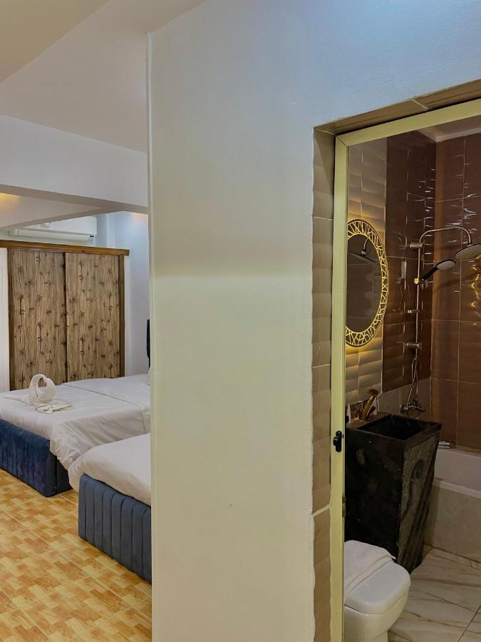 Cheops Pyramids Inn Kafrat al Jabal Exterior photo